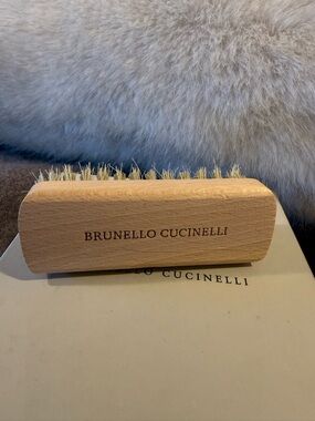 Brunello Cucinelli Natural Wood Garment Brush with Light Bristles